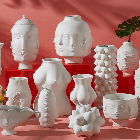 Jonathan Adler Luciana Vase in Matte Porcelain-- NEW IN BOX! - Picture 3 of 3